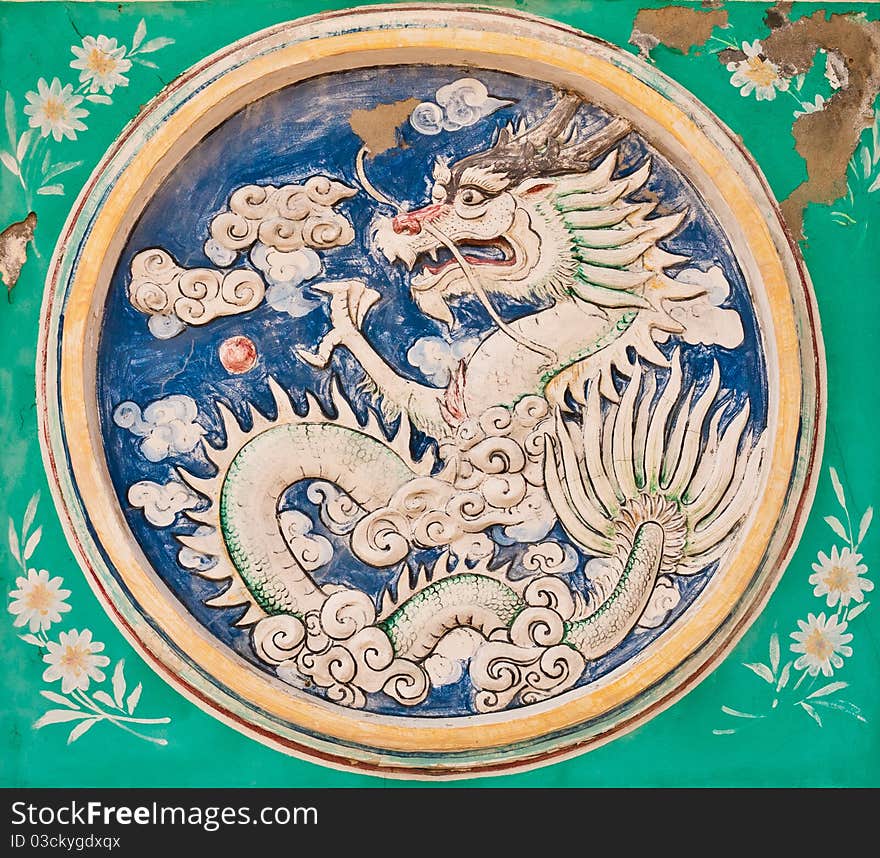 Dragon power pattern on the wall in chinese temple