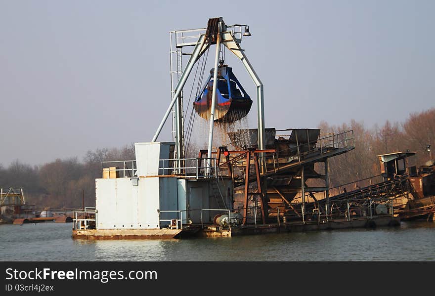 Sand extraction from the lake bottom