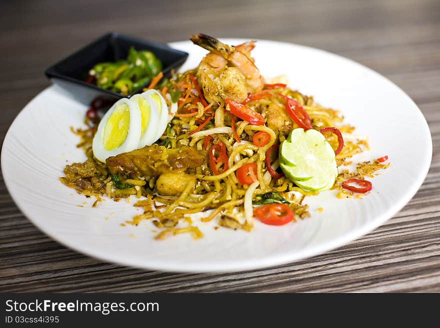 Fried Noodles With Vegetables