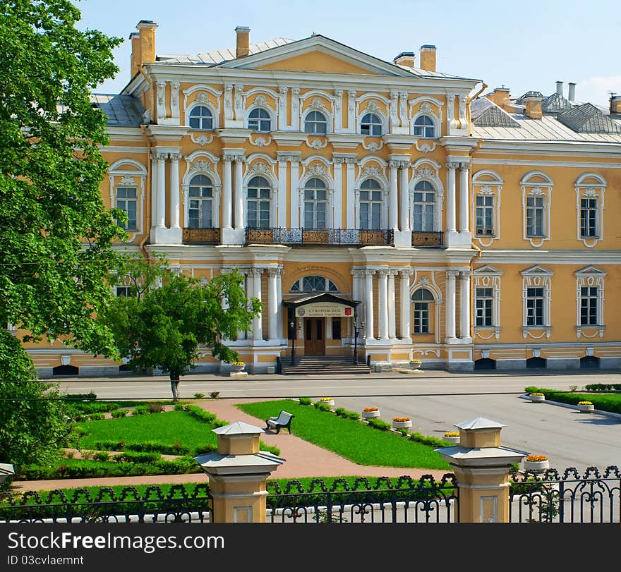 Russian war school named for Suvorov, Saint-Petersburg