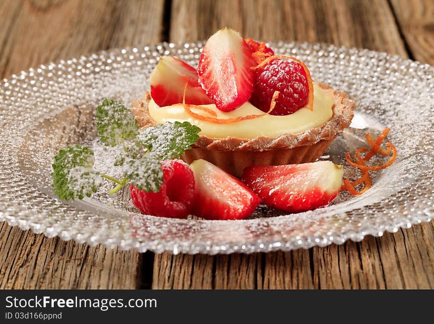 Fruit Tart With Pudding