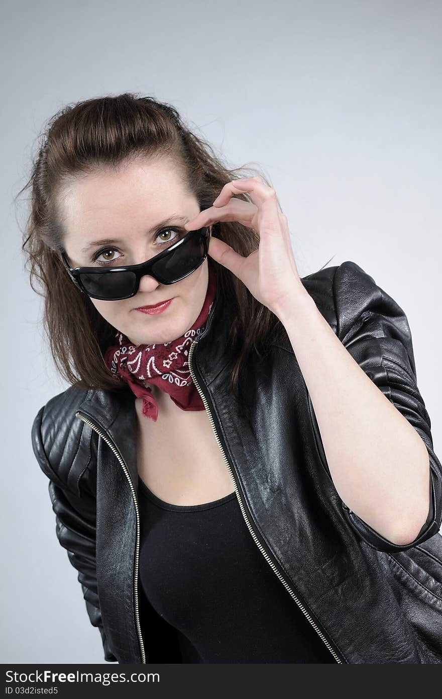 woman posing with sunglasses