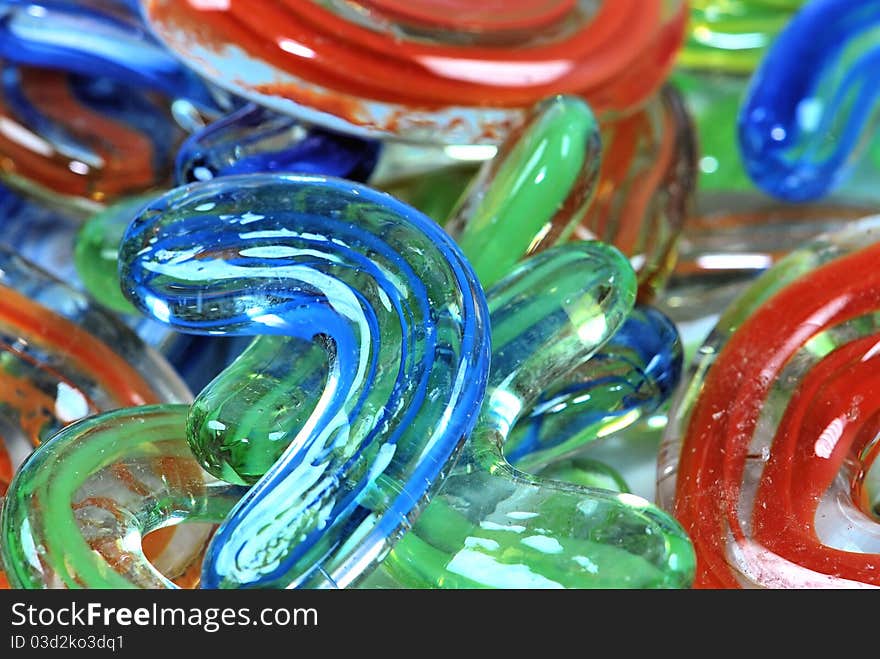 Half circle decorative glass nuggets