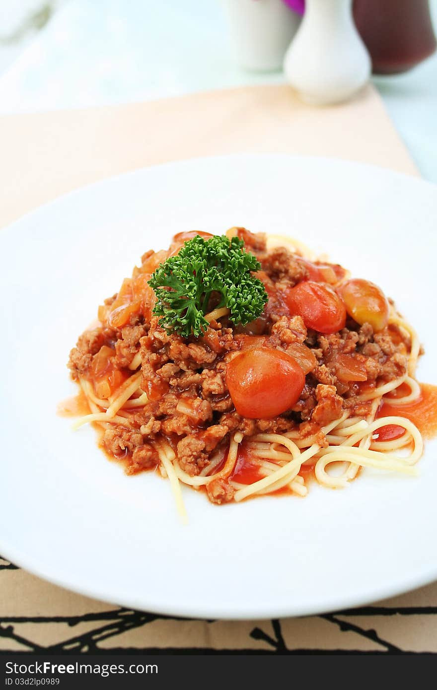 Plate of spaghetti with tomato sauce