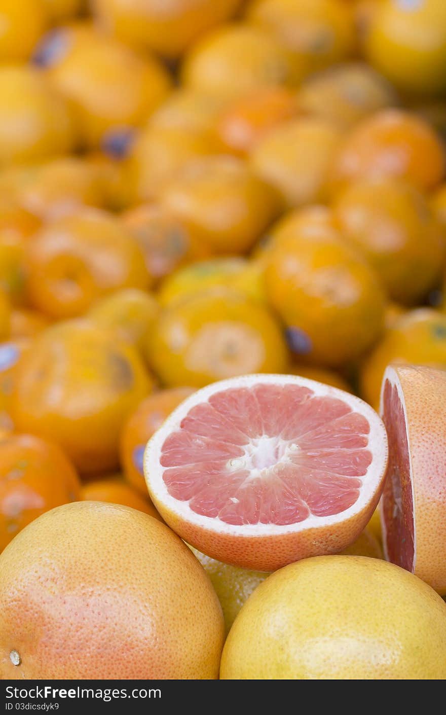 Close up on some juicy and ripe oranges.