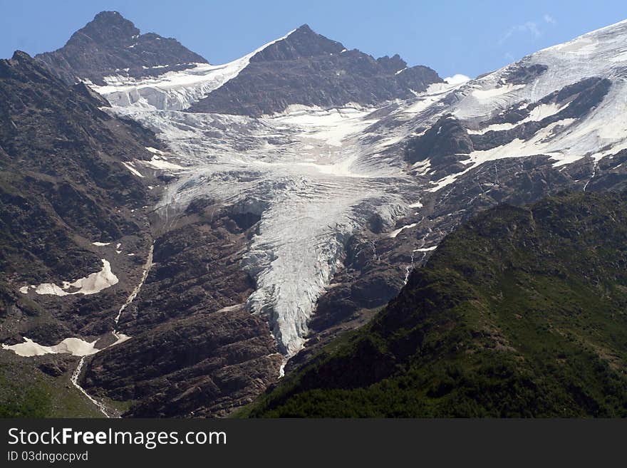 Russia, Caucasus, clacier to the Donguz-Orun mountain. Russia, Caucasus, clacier to the Donguz-Orun mountain.