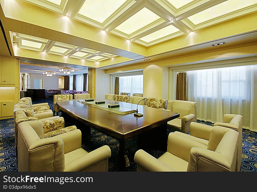 The meeting room is spacious and bright office a good place to people. The meeting room is spacious and bright office a good place to people