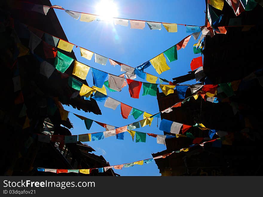 The prayer flags under the sky