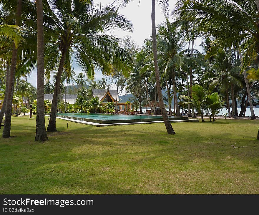 Thai Garden With Swimming Pool