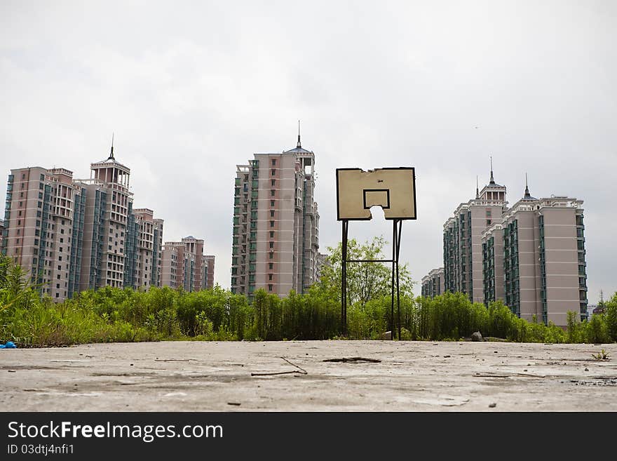 Shanghai: Basketball Court Lying Waste