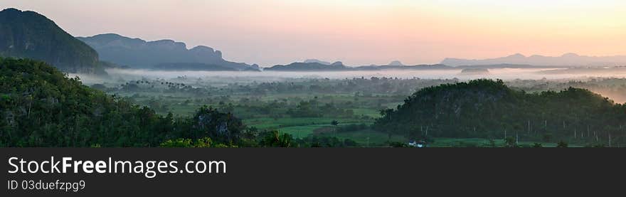 Vinales Valley (panorama)