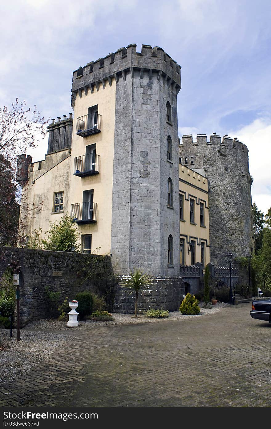 Farney Castle