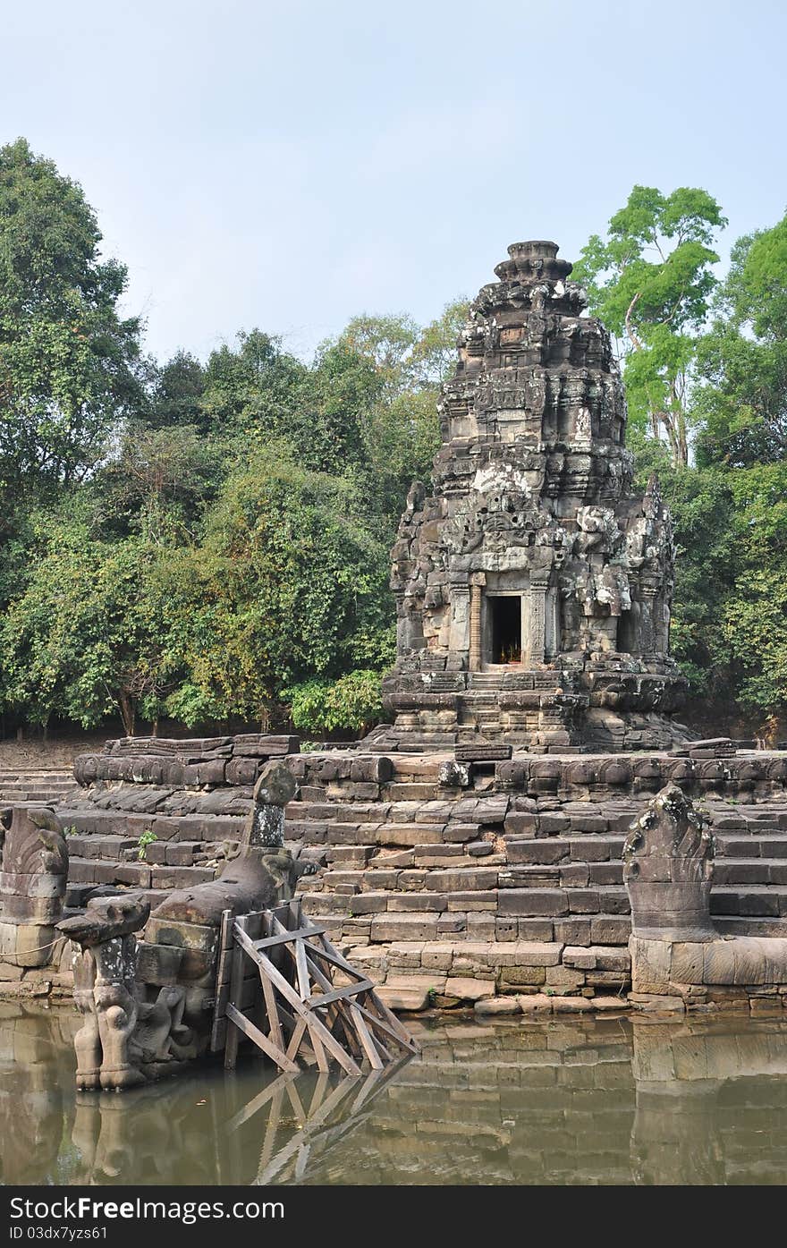 New Seven Wonder Angkor Wat -Neak Pean of Angkor Thom, Cambodia