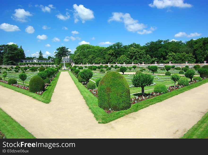 On the photo: Shenonso Castle, France