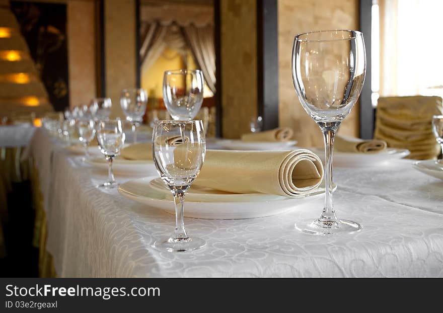 Serving banquet table in a restaurant