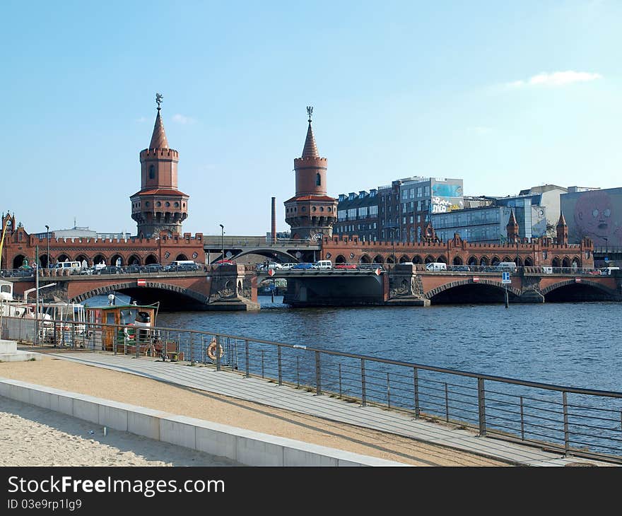 Upper tree bridge in Berlin between Kreutzberg and Friedrichshain