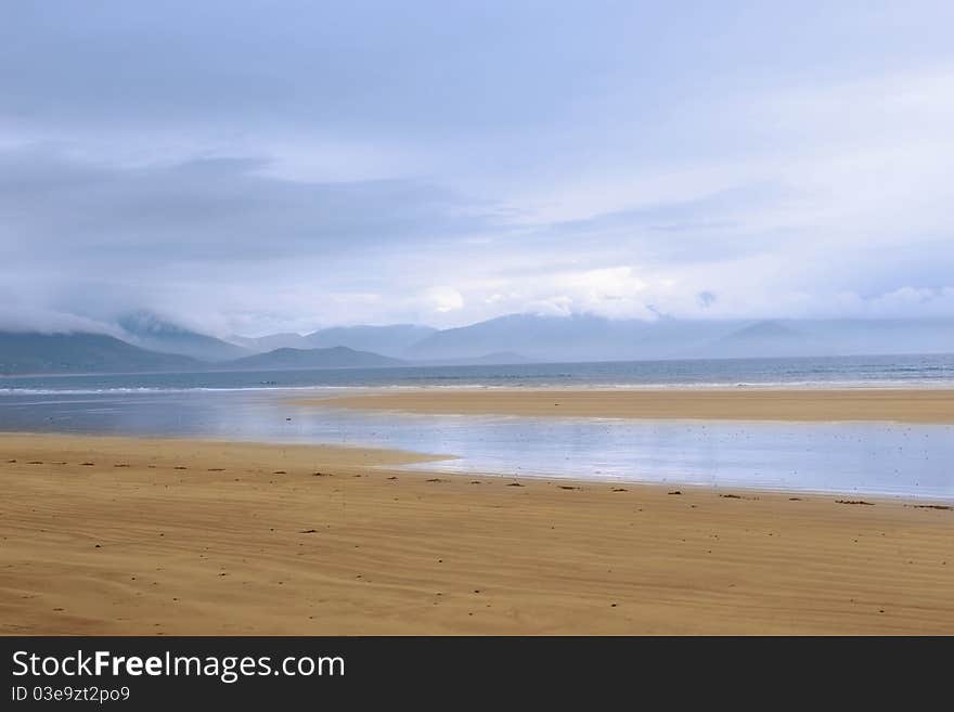 Kerry golden beach and bay