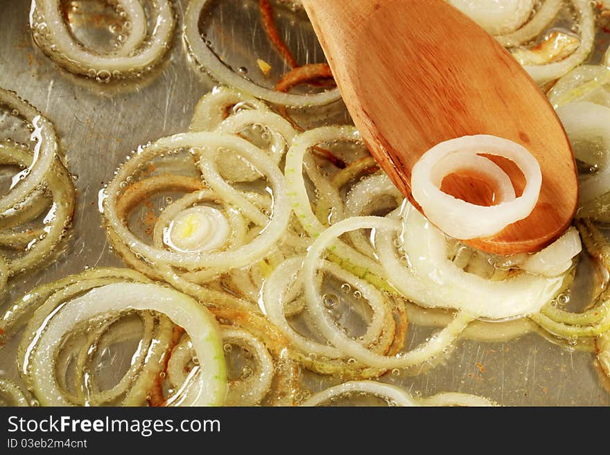 Frying onion