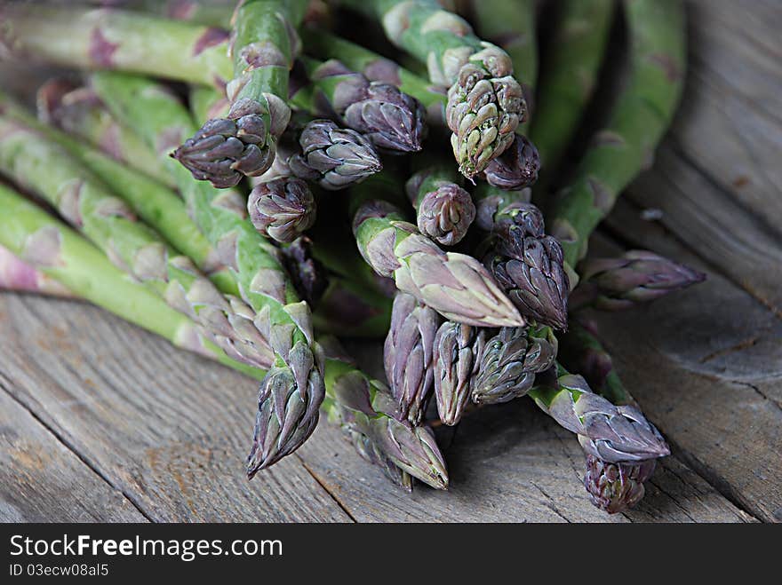 Close up of bunch of asparagus on top