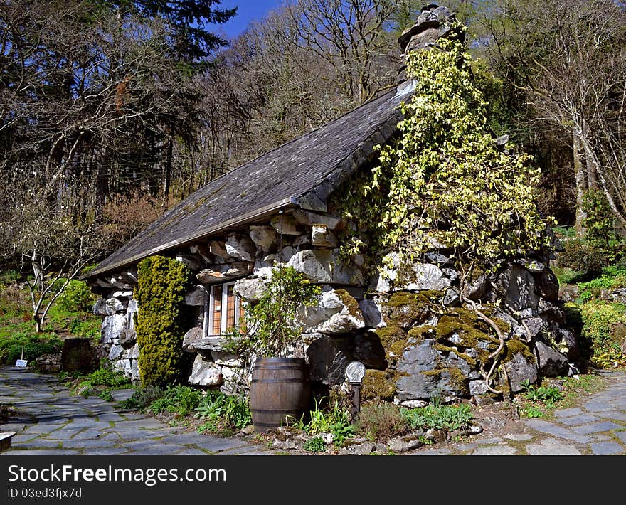 Stone house, old