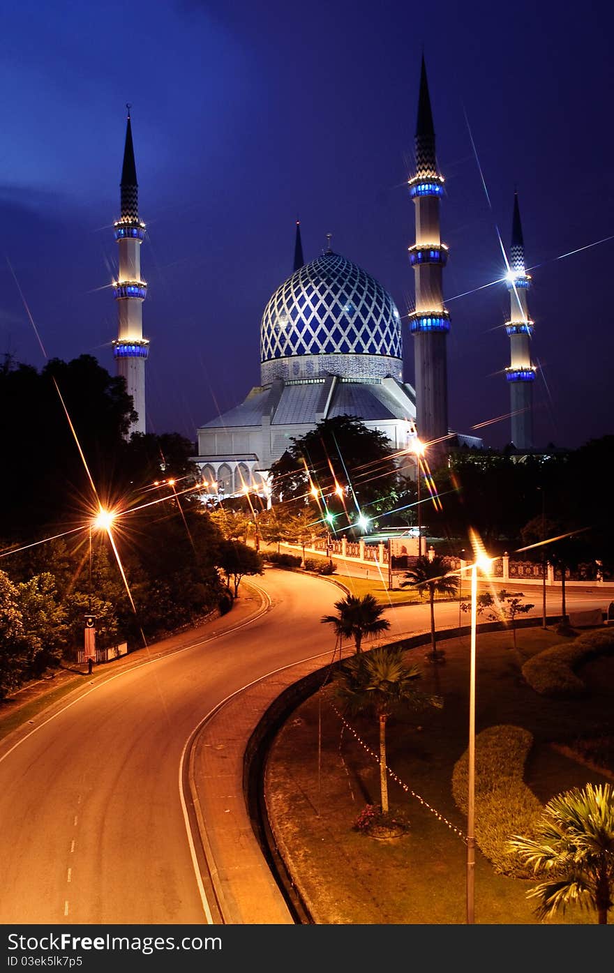 Masjid Sultan Salahuddin Abdul Aziz Shah