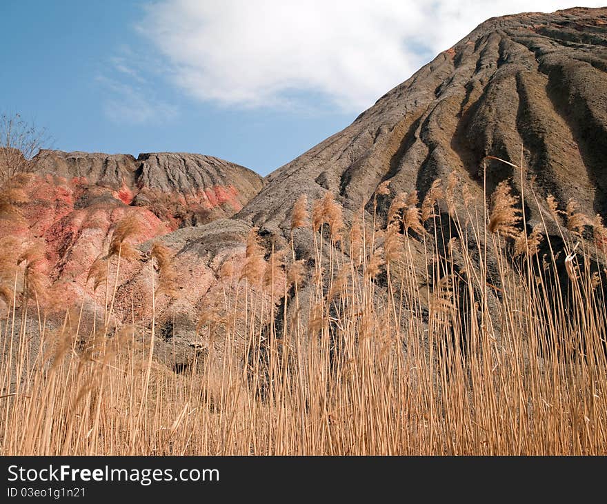 Mound of stone waste