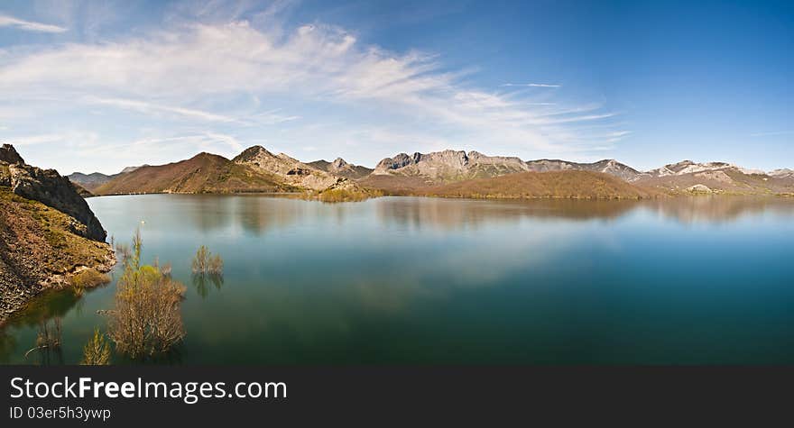 Embalse de Porma