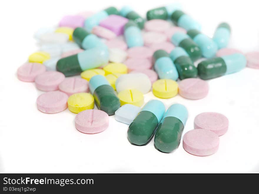 Tablets and capsules isolated