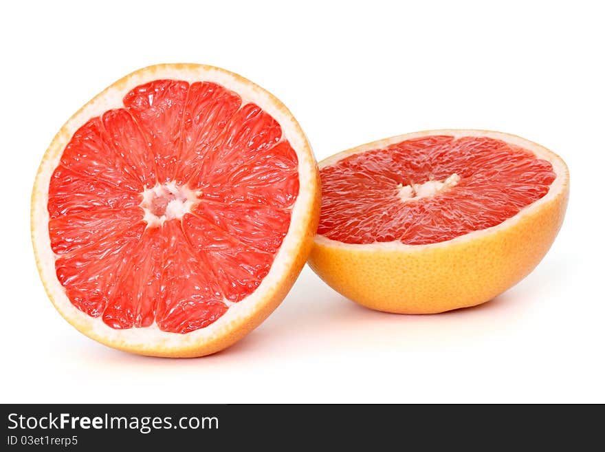 Sliced grapefruit with clipping path