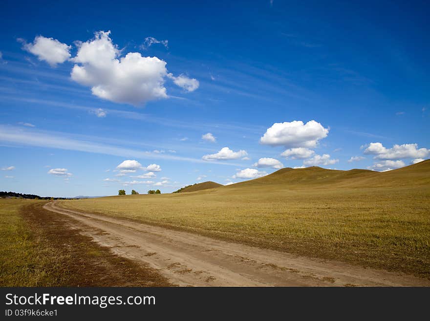 Meadow meets sky in Bashang