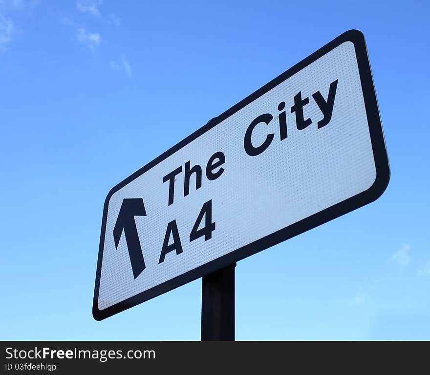 A  sign for the city via the A4. A  sign for the city via the A4