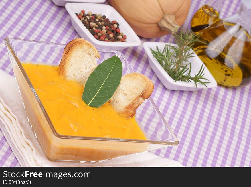 Cream of squash soup