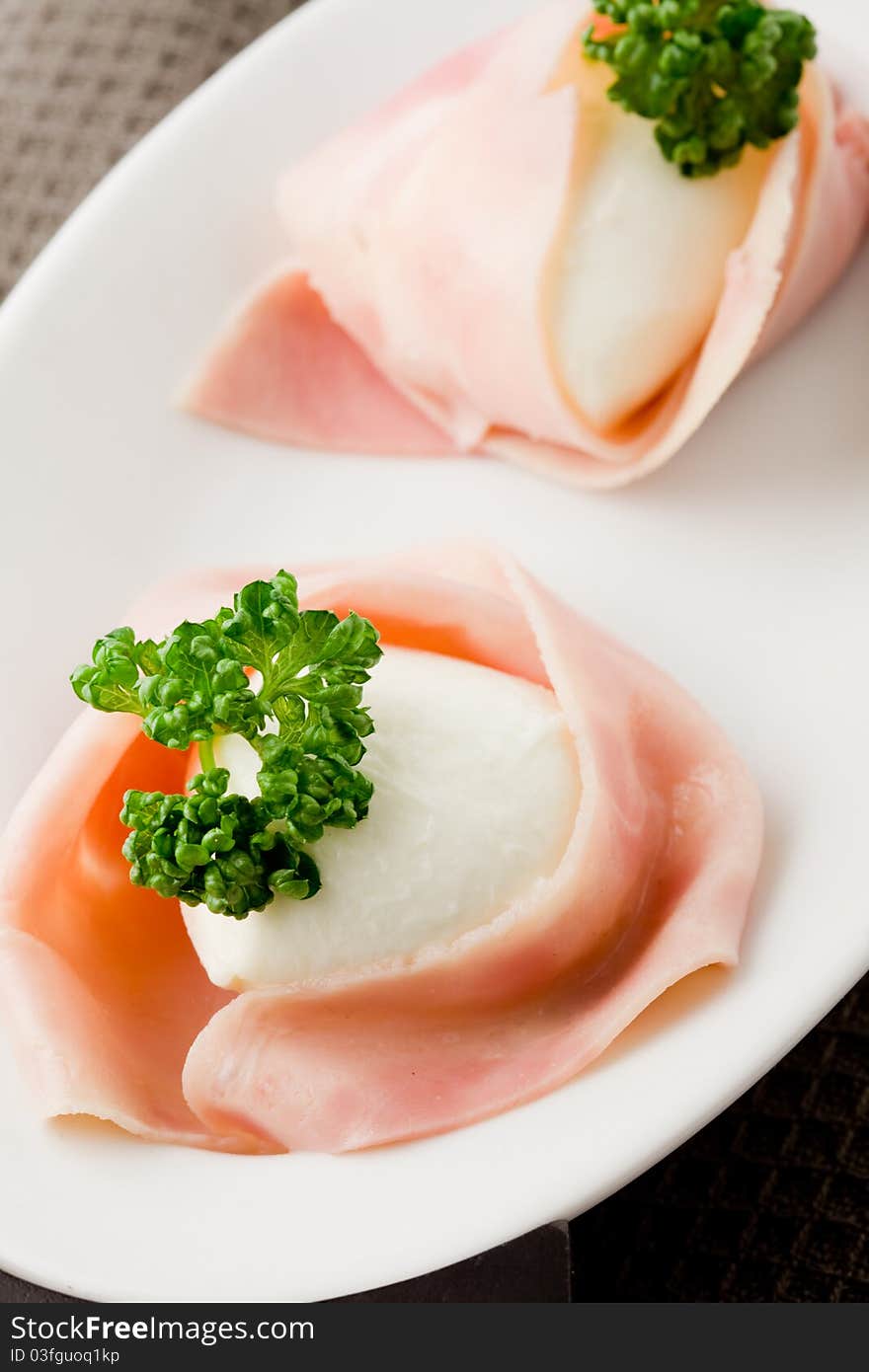 Mozzarella With Wrapped Ham