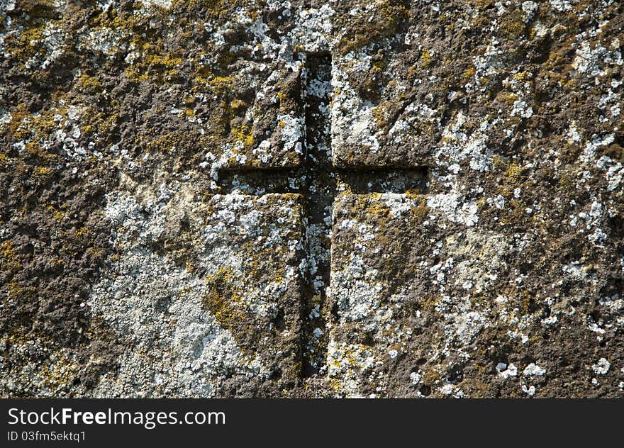 Old cross at grave of 19th century.