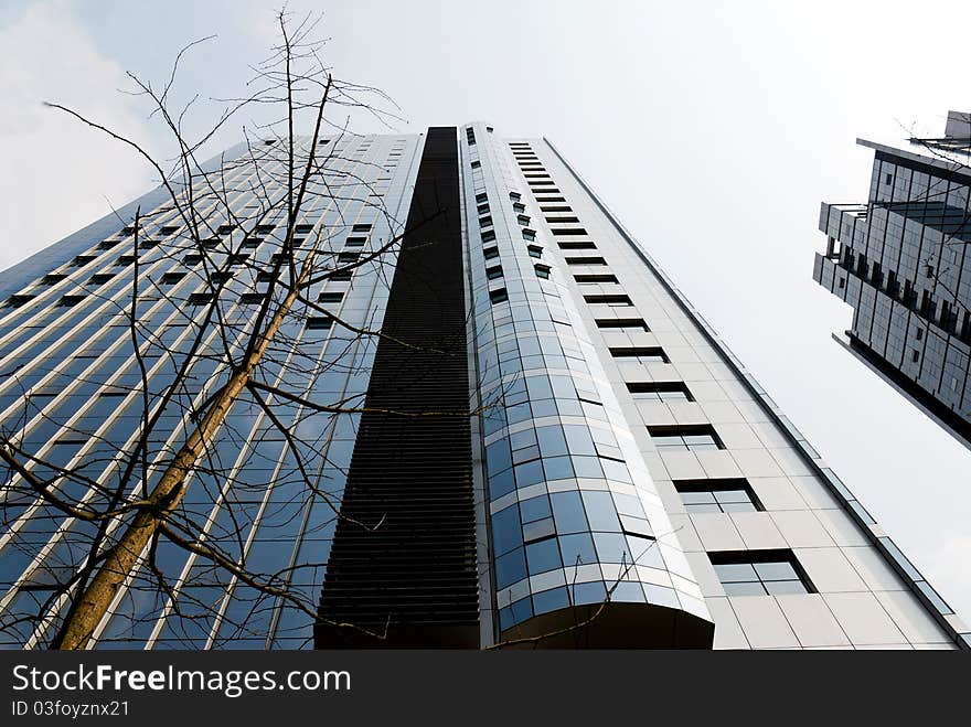 Commercial building exterior glass, the sun dipped