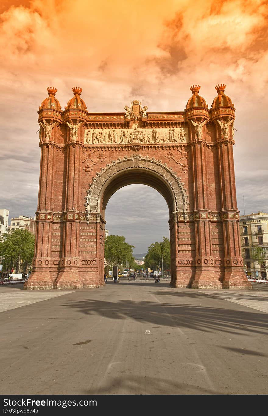 BARCELONA. Arc de Triomf. Famous monument