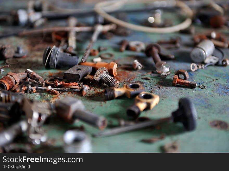 Rusted screws on the working table