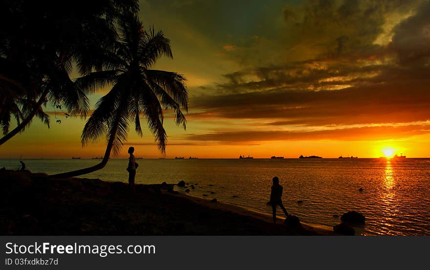 Romance within the sunset. Golden hour best represent couples in love. Romance within the sunset. Golden hour best represent couples in love.