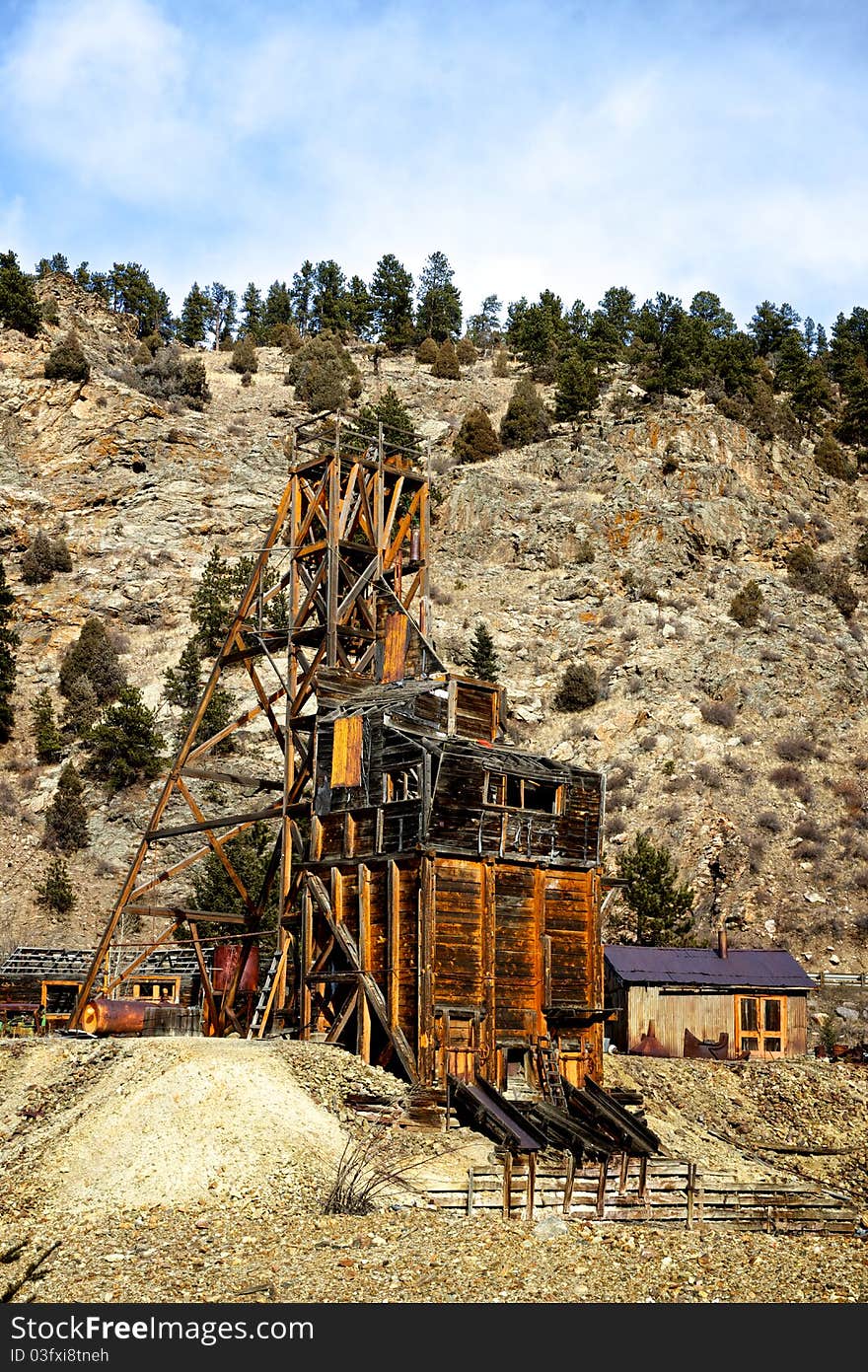 The Antique Gold Mine