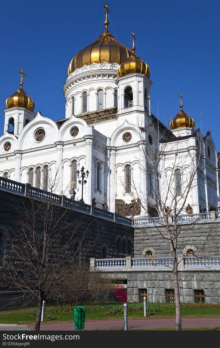 The Cathedral of Christ the Savior, Moscow, Russia. View of the cathedral from the square.