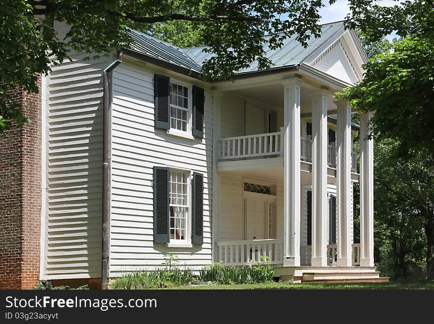 Main house on the Sam Davis American Confederate Hero Home in Smyrna Tennessee. Main house on the Sam Davis American Confederate Hero Home in Smyrna Tennessee.