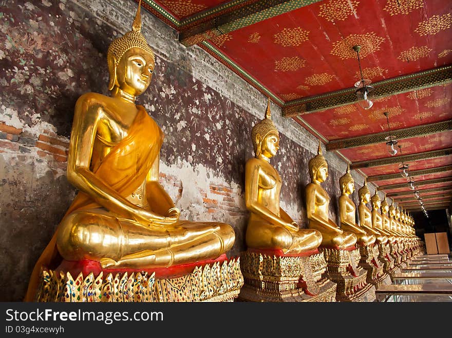 Buddhist gold statue