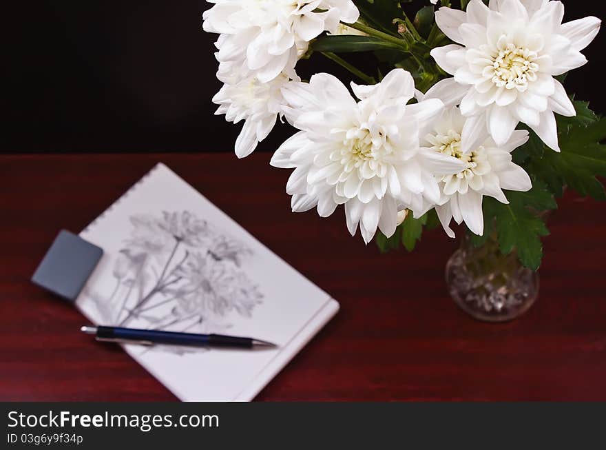 Sketch of flowers, bouquet in a vase.