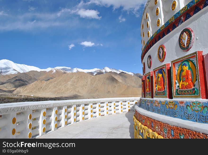 The picture was taken in Ladakh at a monestary with Hiamlaya's as a backdrop. The picture was taken in Ladakh at a monestary with Hiamlaya's as a backdrop.