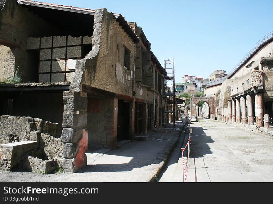 A view of a ancient roman street inside the archaeological site of ercolano in italy