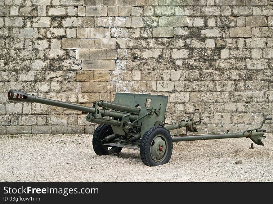 The old cannone in Budapest Citadel