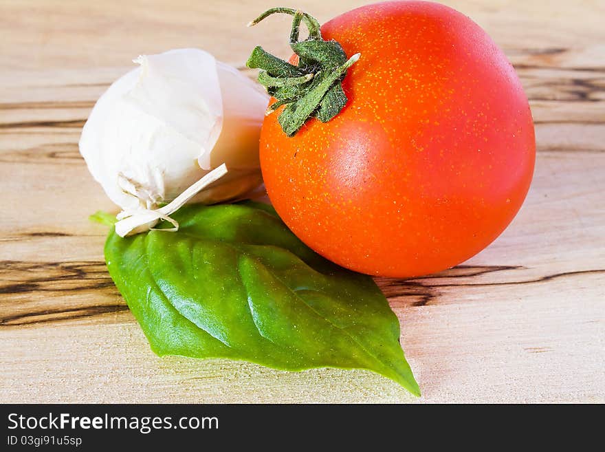 Tomato, garlic and basil