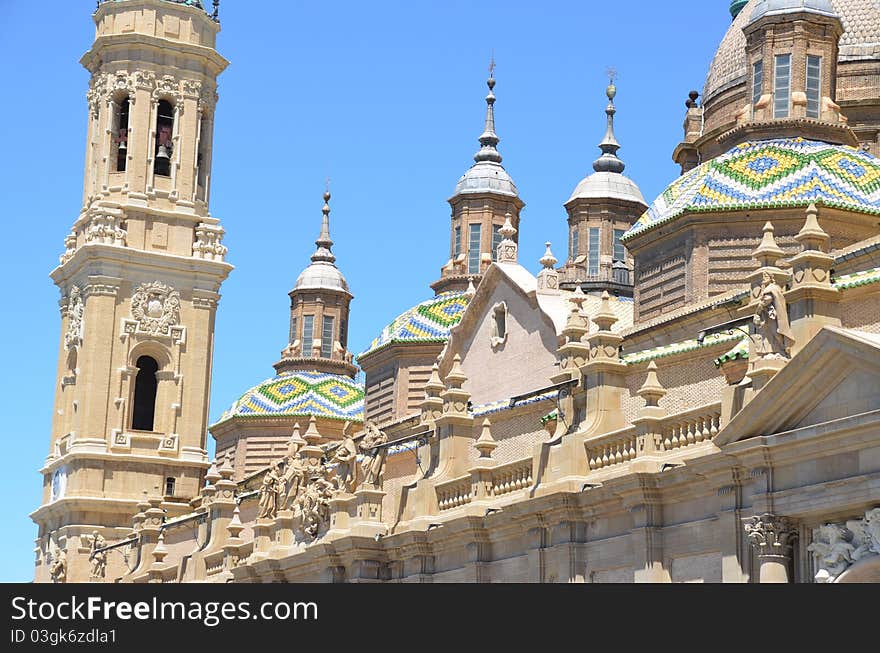 Side on view of the basilica del pilar in zaragoza in spain