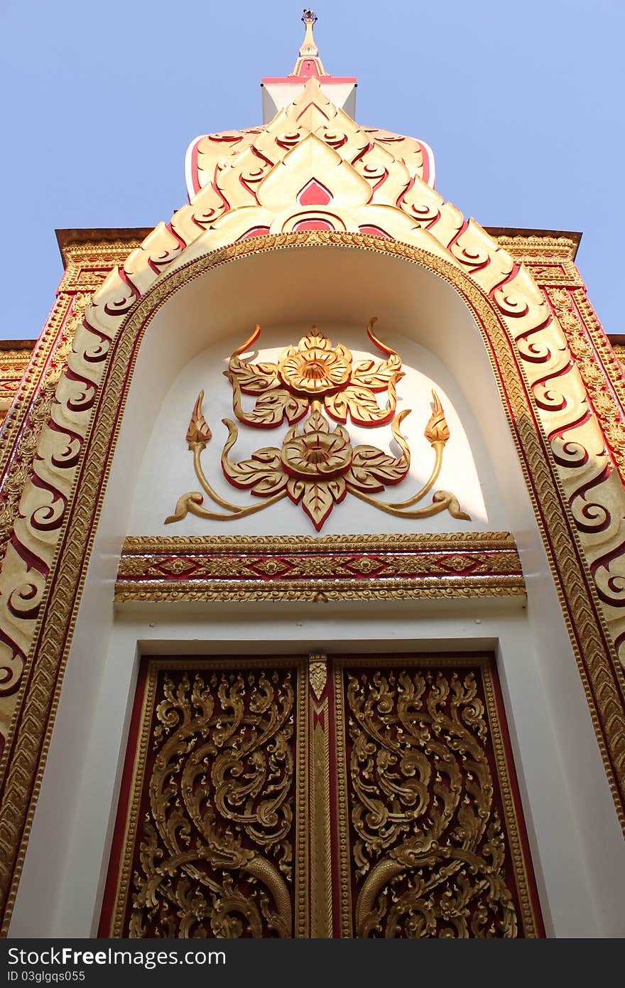 A picture of buddhist stupa or pagoda