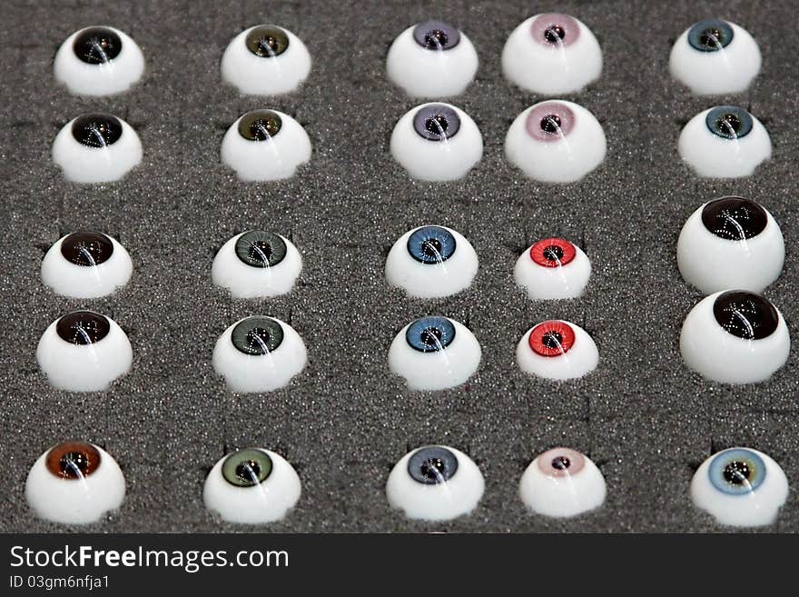 Samples of artificial eyes